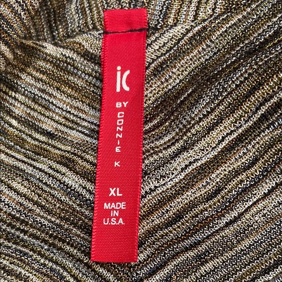 Stylish Brown Patterned Women's Sweater - Picture 7 of 9